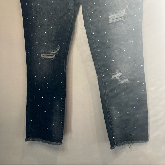 Women’s | International Concepts Skinny Leg Crop Rhinestone Jeans | Size 4 - Picture 3 of 11